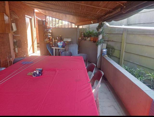 3 BEDROOM HOUSE FOR SALE IN ARBORETUM
